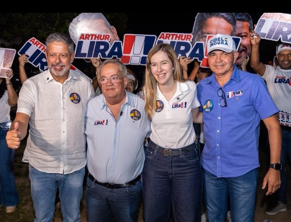 Força de Arthur Lira rumo ao Senado mobiliza a população de Paripueira com Abrahão, Cibele Moura e apoio total do Litoral Norte